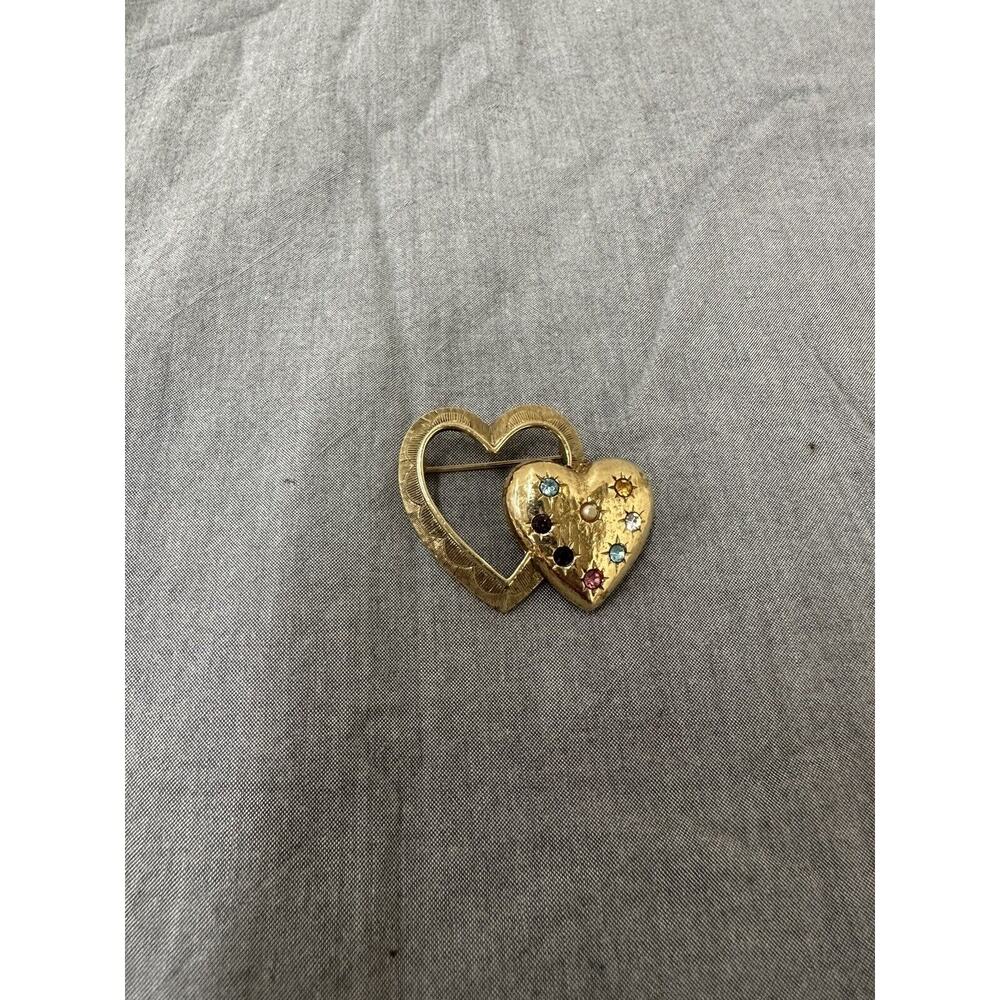 VINTAGE EMMONS GOLD COLOR HEART SHAPED BROOCH W/ RHINESTONES/PEARLS